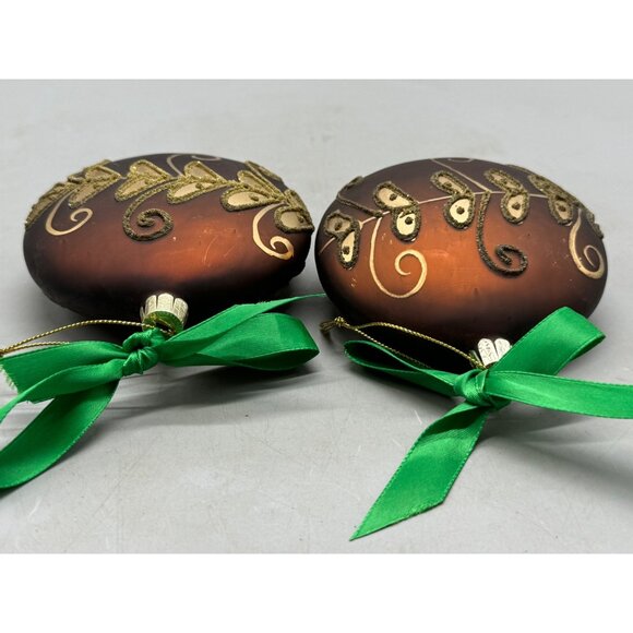 Vintage set of 2 Hand-Painted Glass Christmas Ornaments Gold Glitter Ribbon READ - Picture 4 of 7